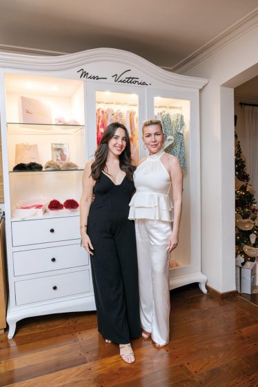 Alexia Notto y Rosa Barrientos.