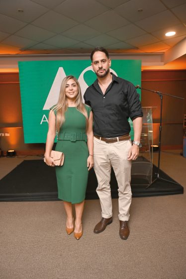 Nelly Speranza y Diego Marquez.